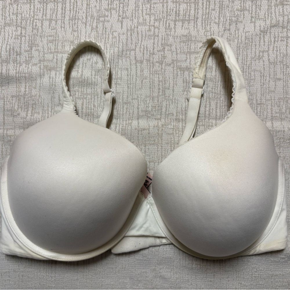 Victoria's Secret Classic Bra 38DDD